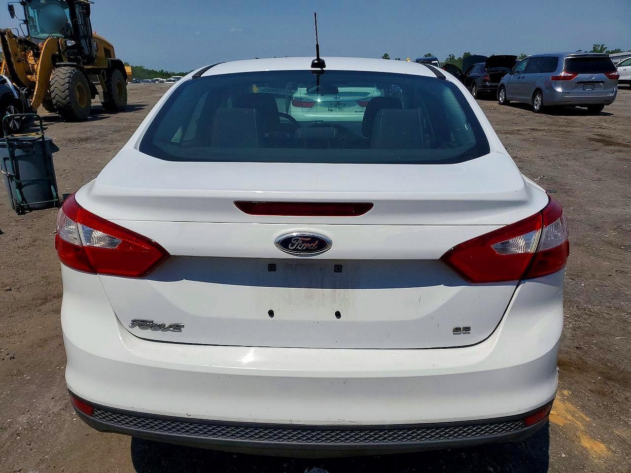 2012 Ford Focus - Image 6