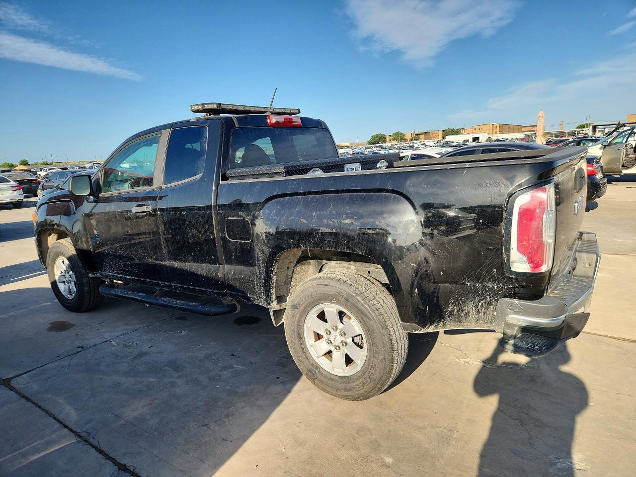 2019 GMC Canyon - Image 2