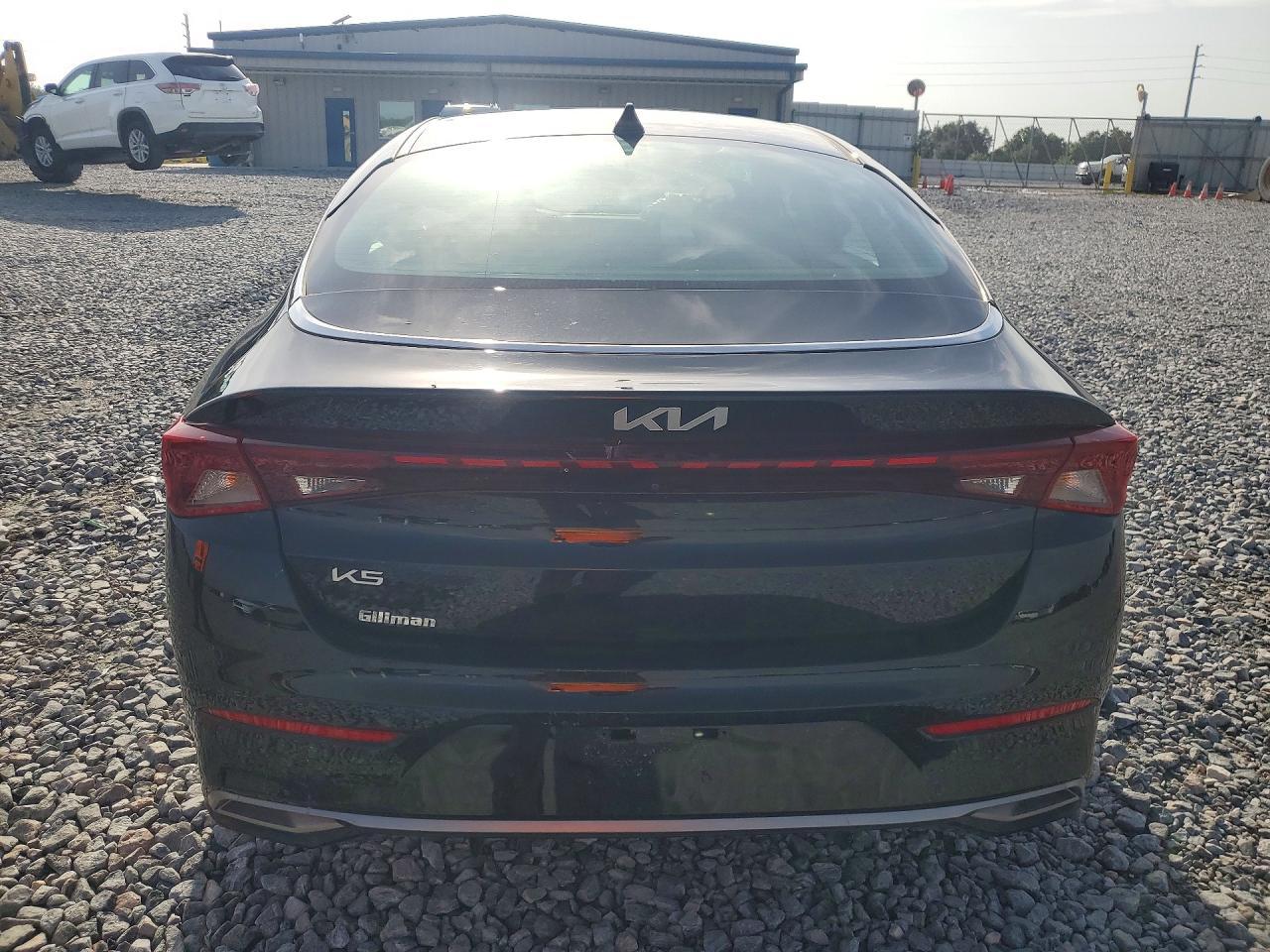 2023 Kia K5 Lxs - Image 6