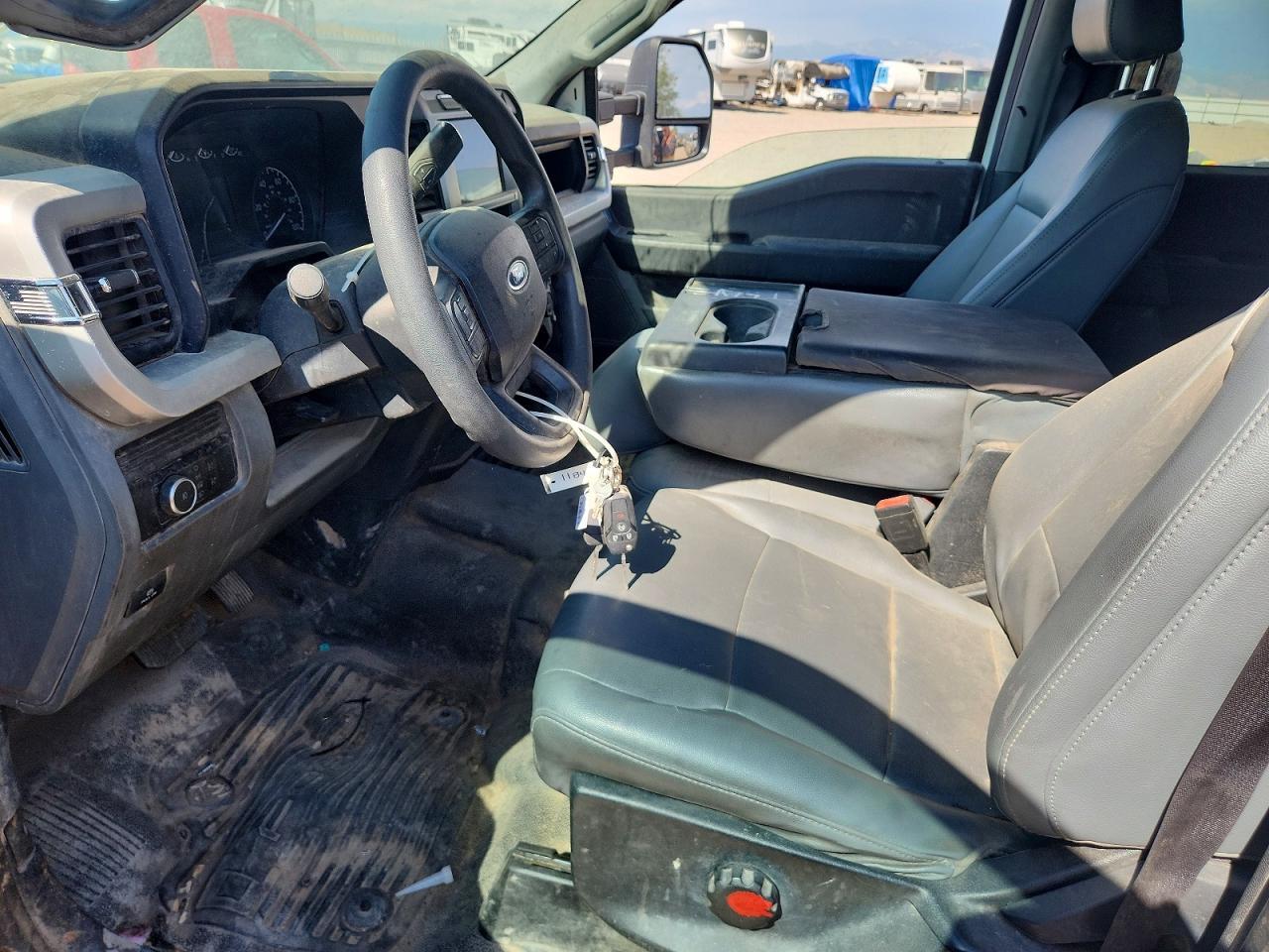2023 Ford F350 Super Duty - Фото 7