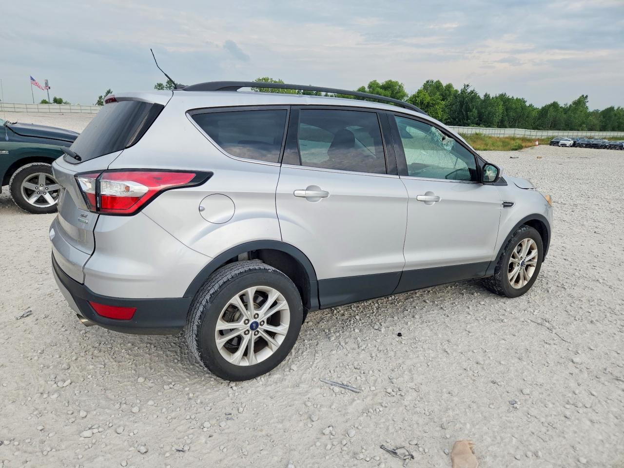 2018 Ford Escape Se - Image 3