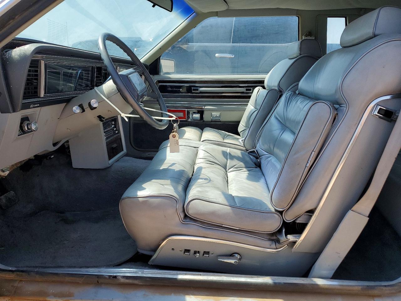 1980 Ford Thunderbird - Фото 7