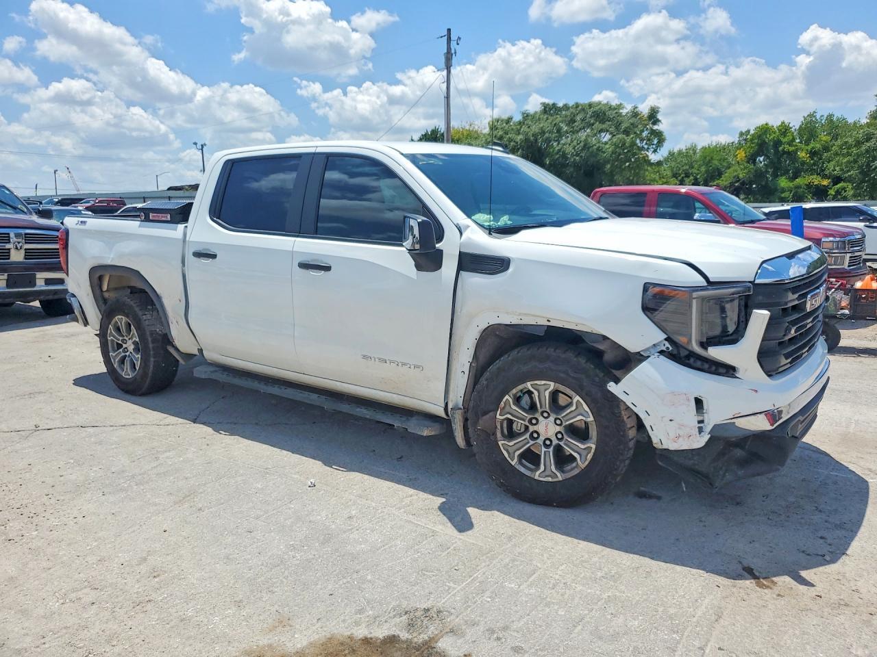 2025 GMC Sierra K1500 - Фото 4