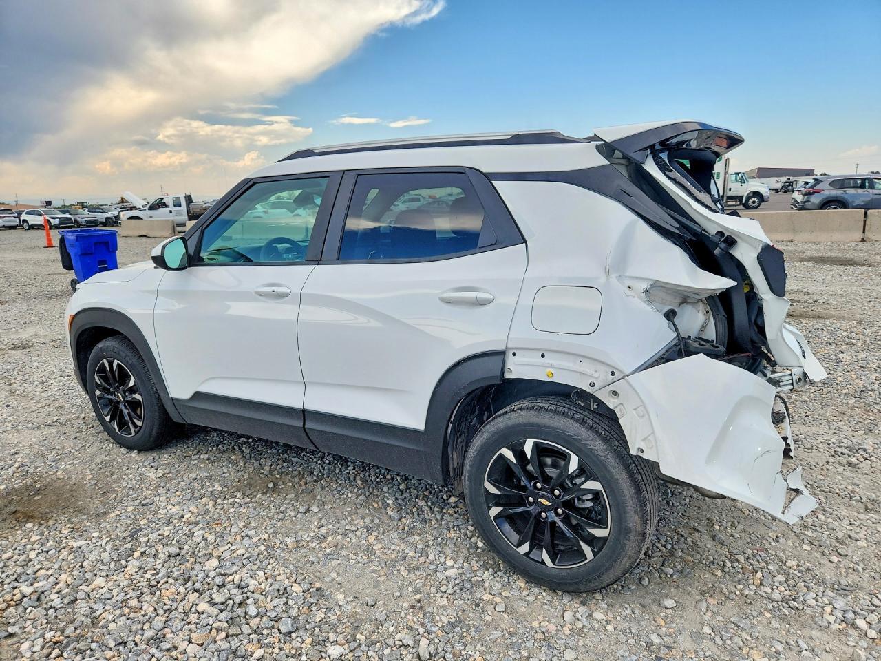 2022 Chevrolet Trailblazer Lt - Фото 2