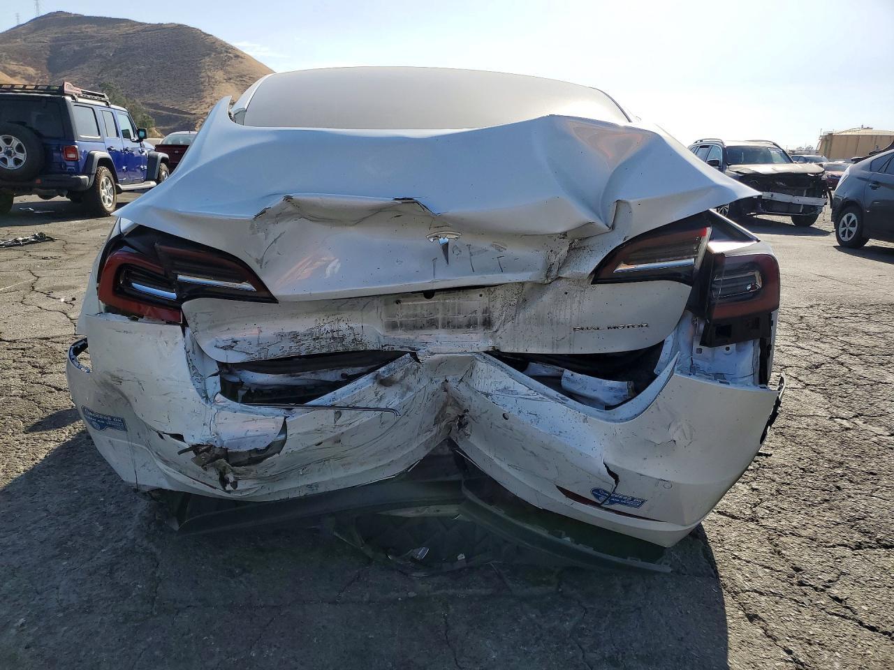 2021 Tesla Model 3 - Image 6