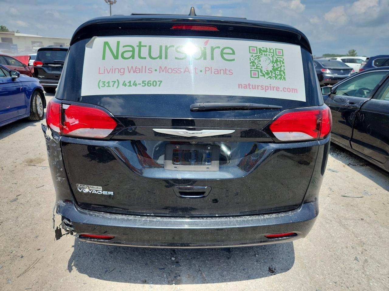 2021 Chrysler Voyager Lxi - Image 6