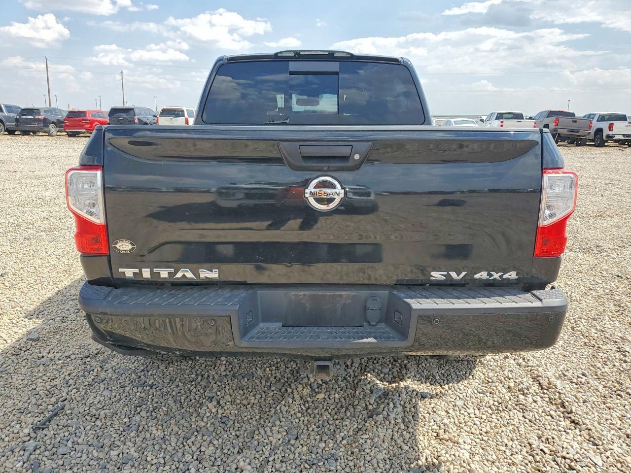2019 Nissan Titan Sv - Фото 6