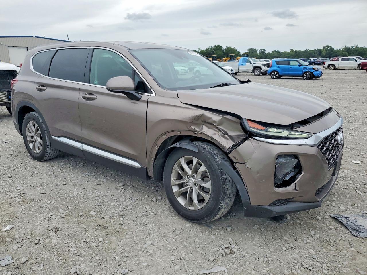 2019 Hyundai Santa Fe Se - Фото 4