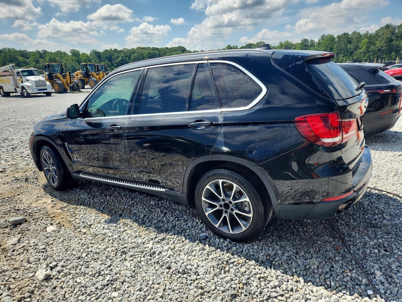 2016 BMW X5 xDrive35I - Фото 2