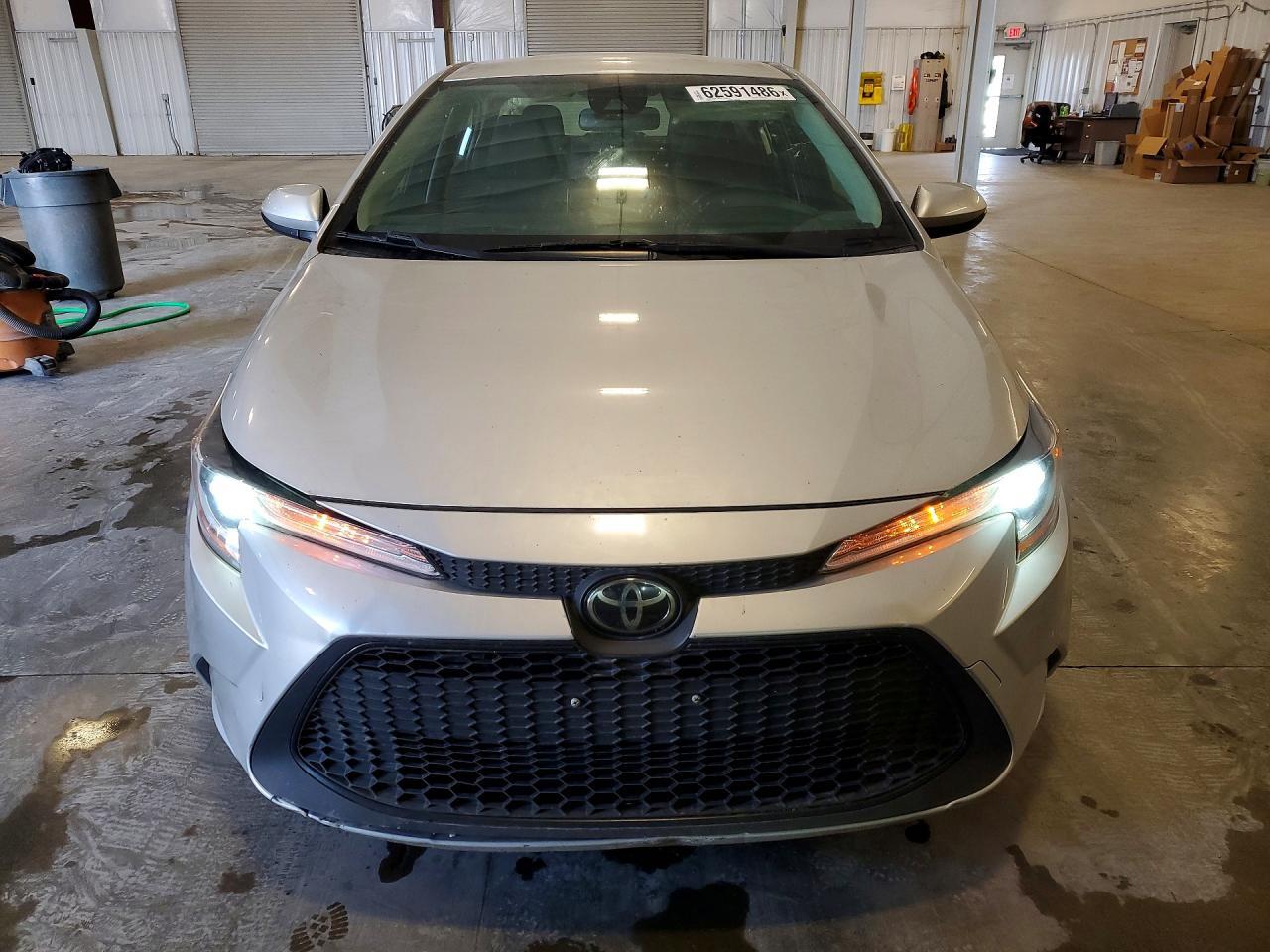 2020 Toyota Corolla Le - Фото 5