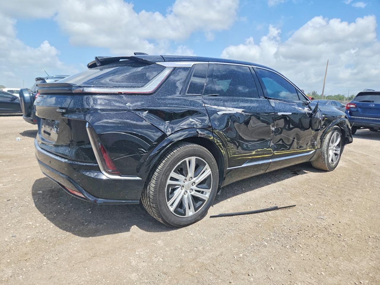 2024 Cadillac Lyriq Tech - Фото 3