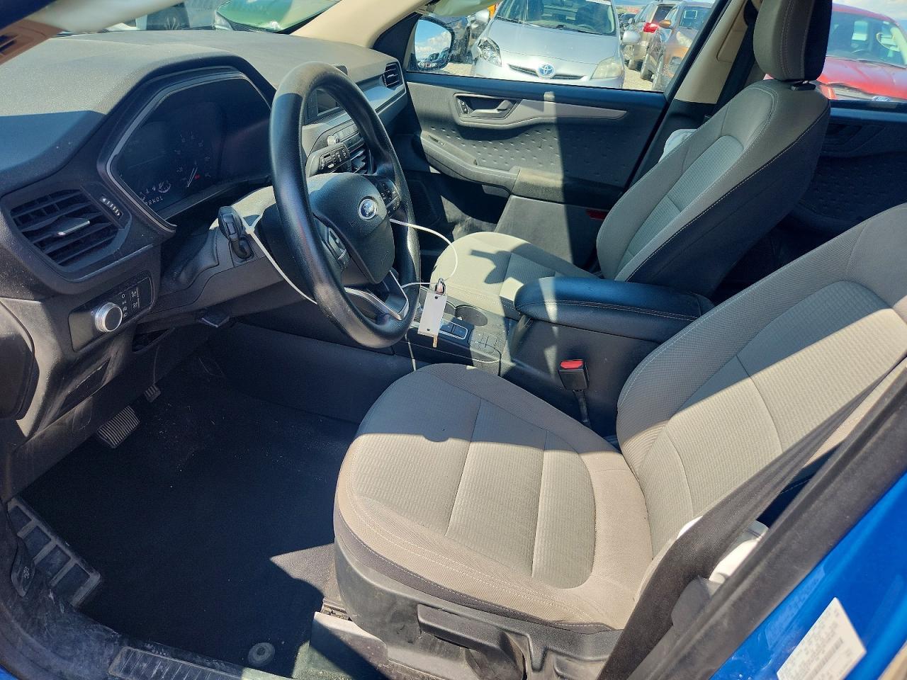 2020 Ford Escape S - Фото 7