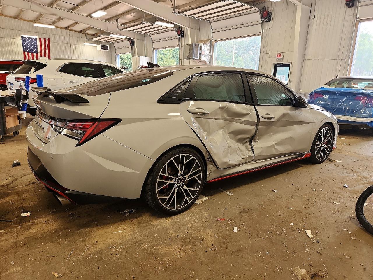 2023 Hyundai Elantra N Base - Image 3