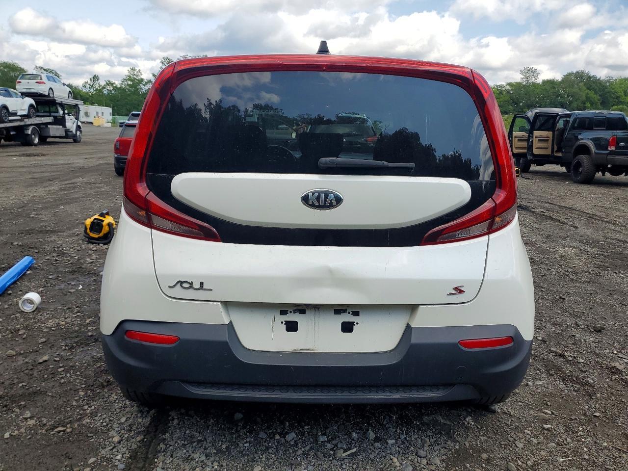 2021 Kia Soul S - Фото 6