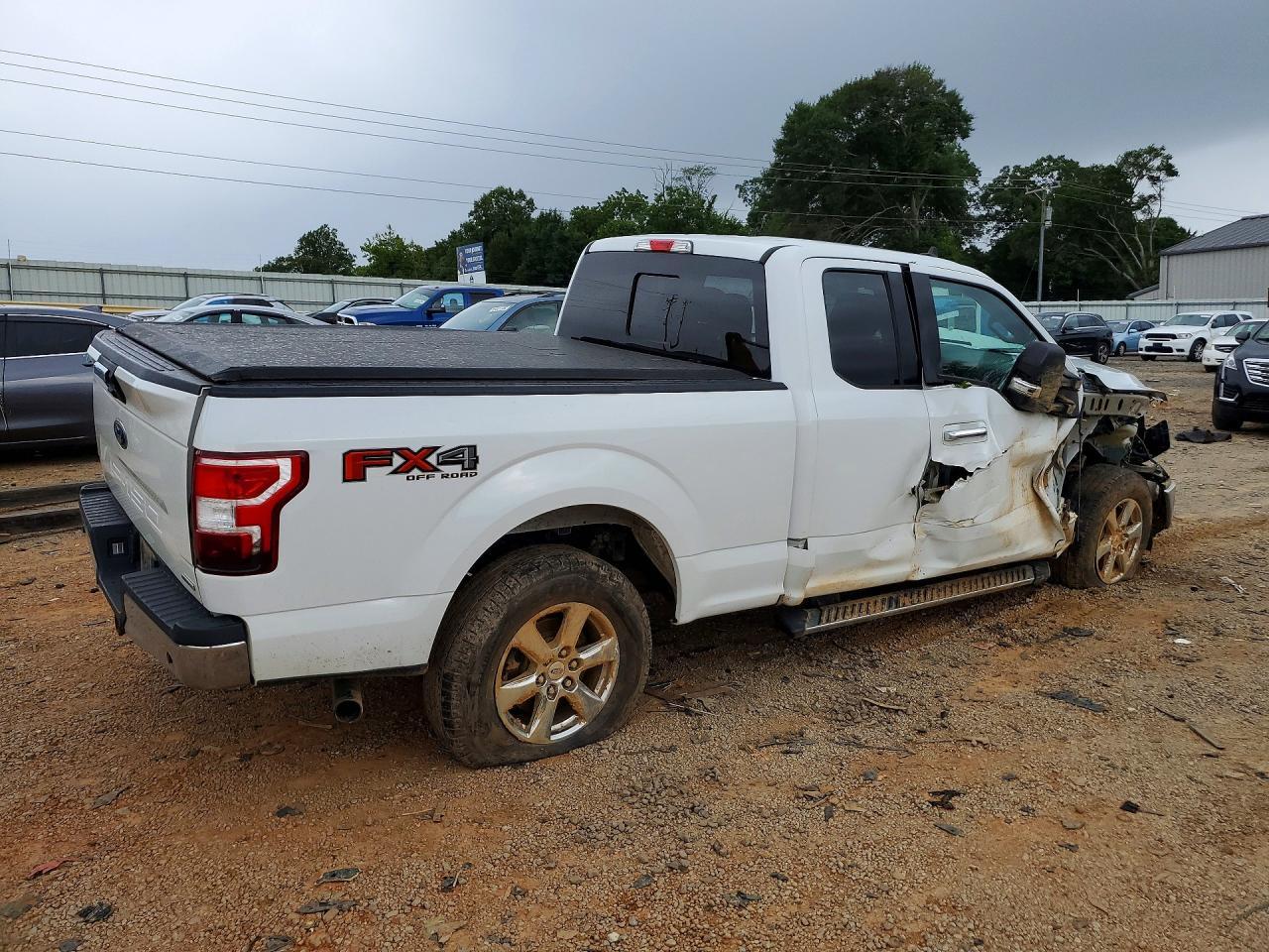 2019 Ford F150 Super Cab - Фото 3