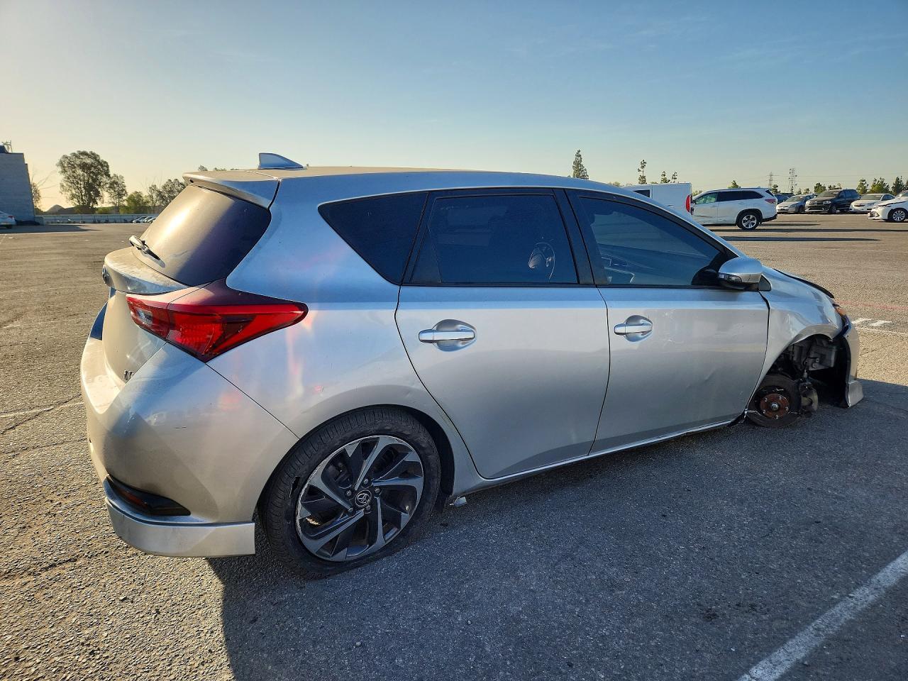 2018 Toyota Corolla Im Base - Фото 3