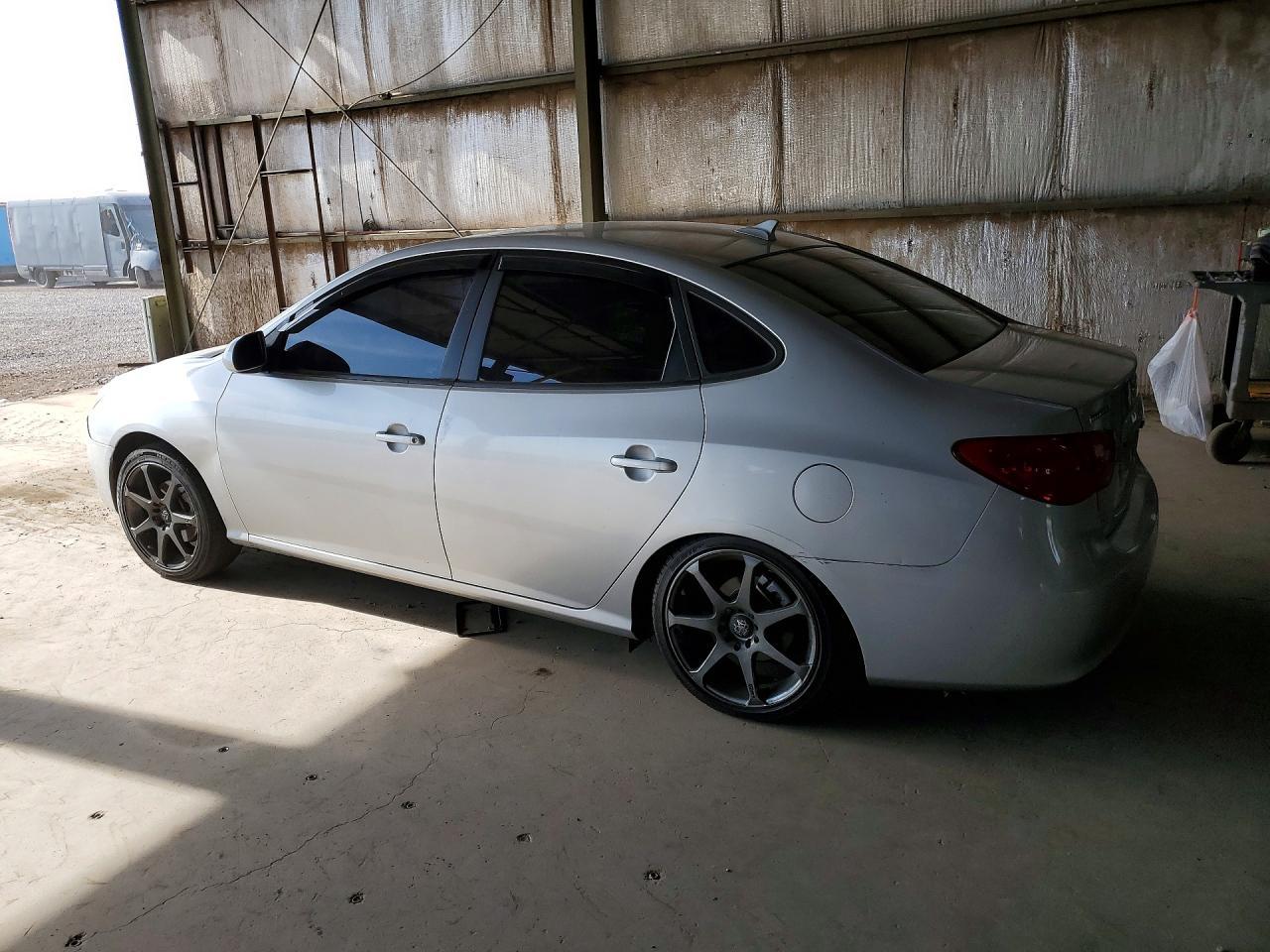 2009 Hyundai Elantra Gls - Image 2