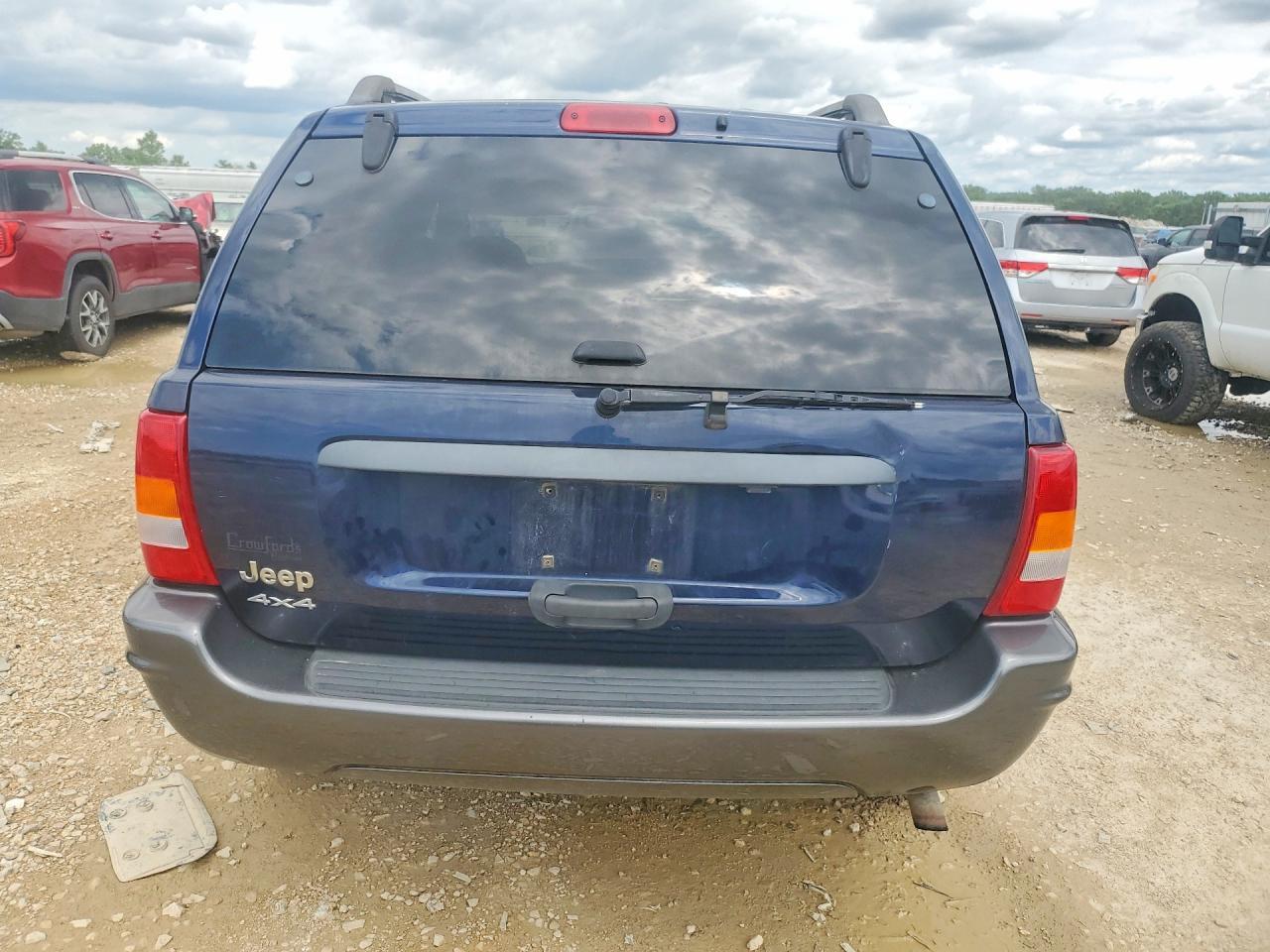 2004 Jeep Grand Cherokee Laredo - Image 6