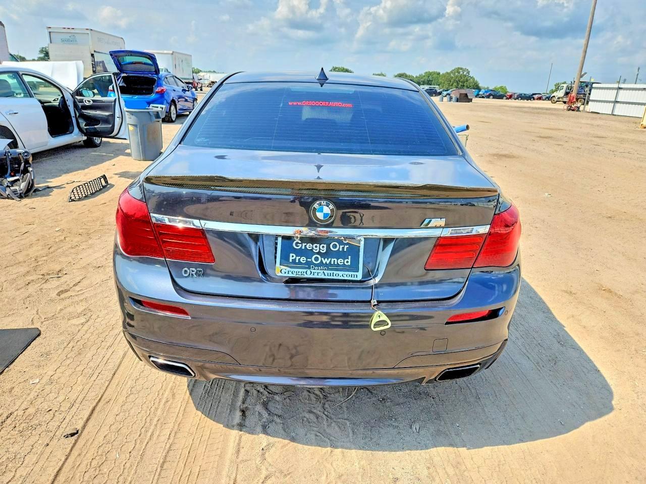 2015 BMW 740 Lxi - Фото 6