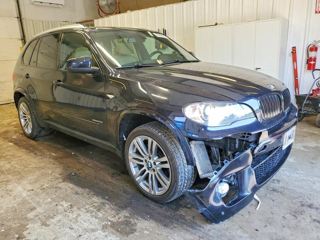 2011 BMW X5 xDrive50I - Image 4