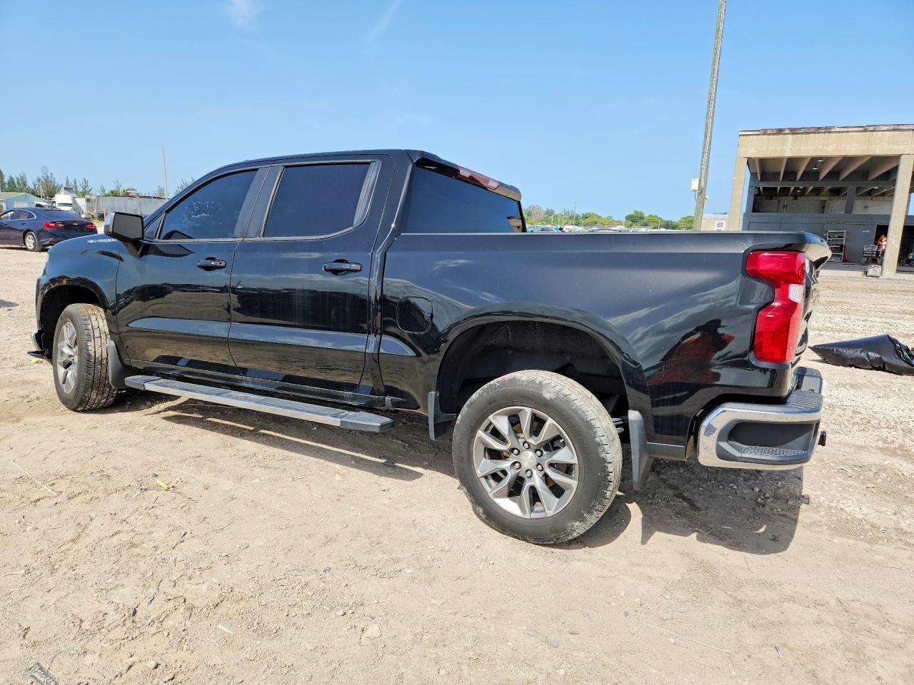 2022 Chevrolet Silverado Ltd C1500 Lt - Фото 2