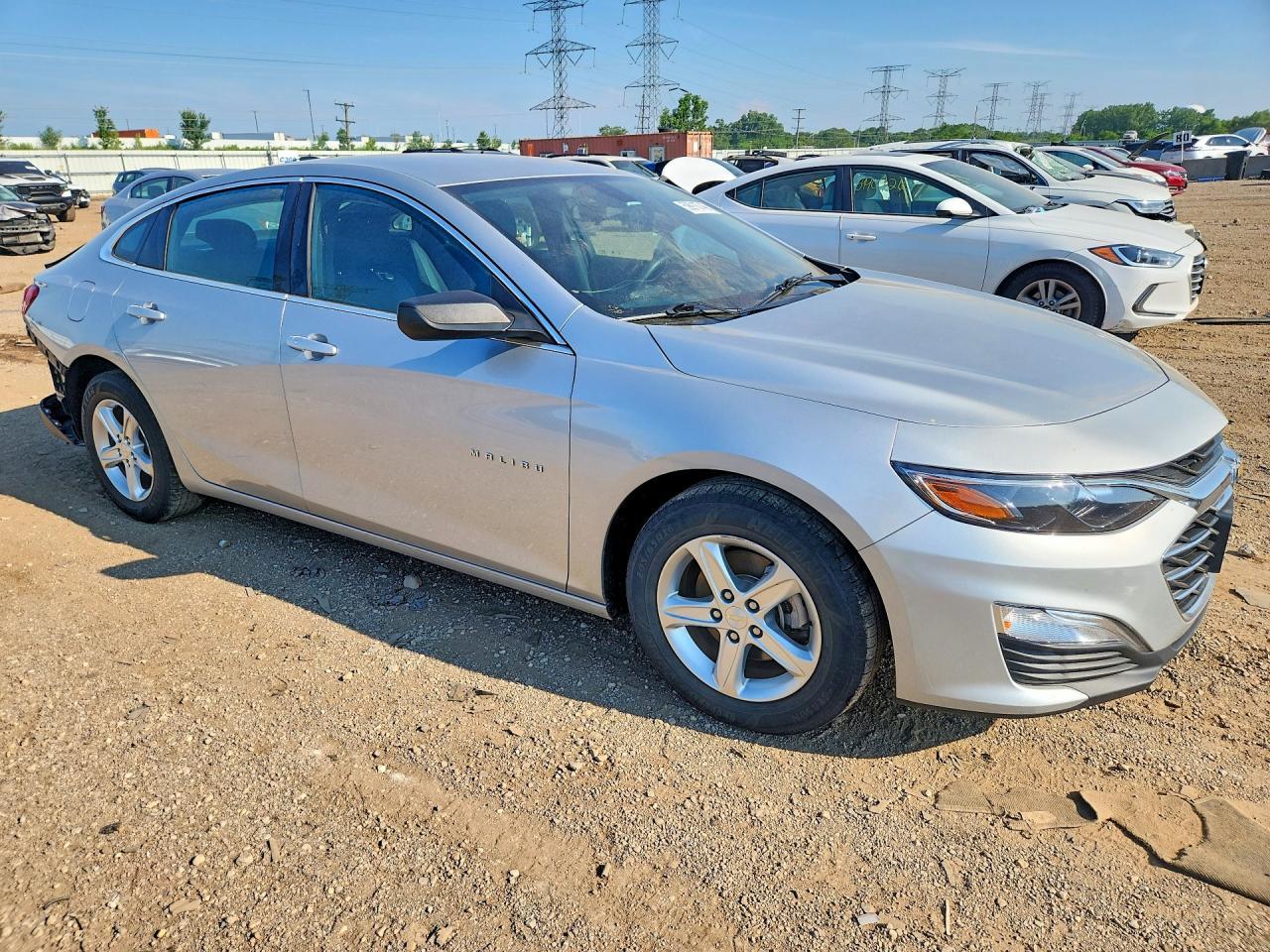 2020 Chevrolet Malibu Ls - Фото 4
