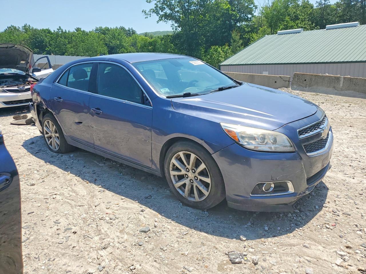 2013 Chevrolet Malibu 2Lt - Image 4
