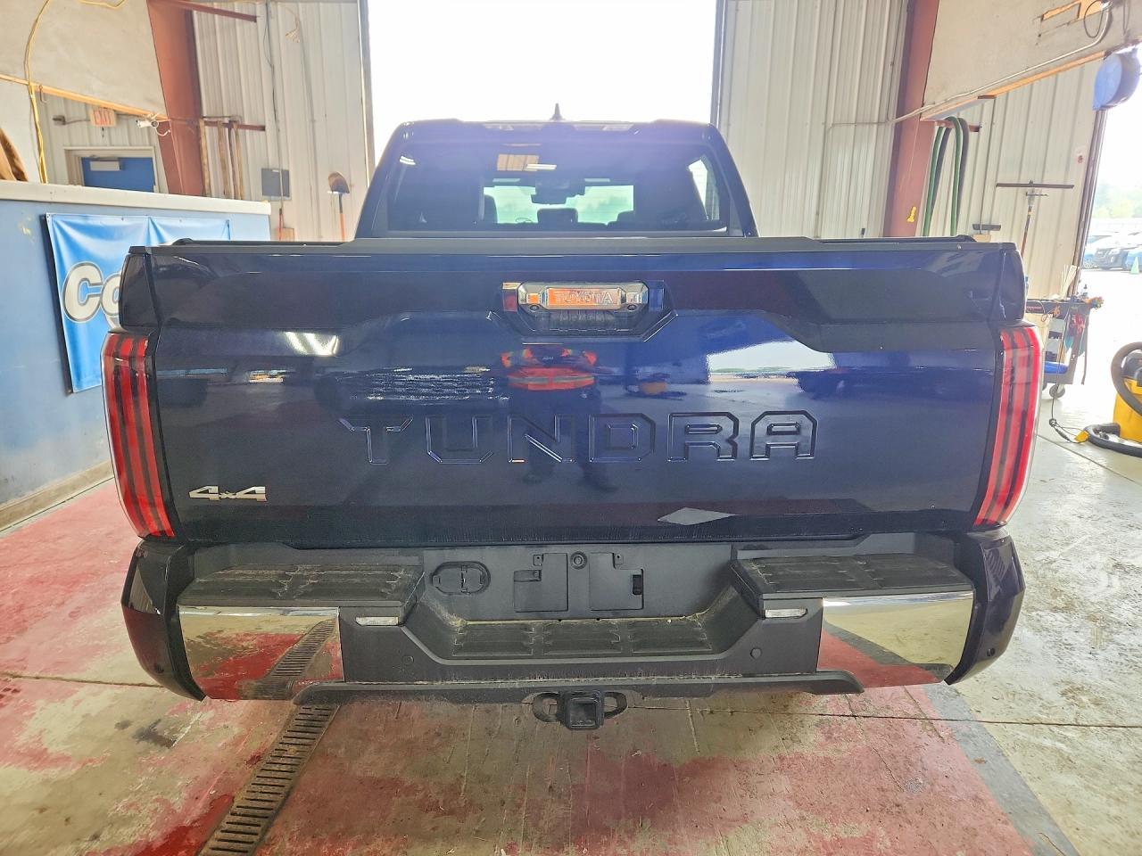 2024 Toyota Tundra 1794 Edition - Image 6