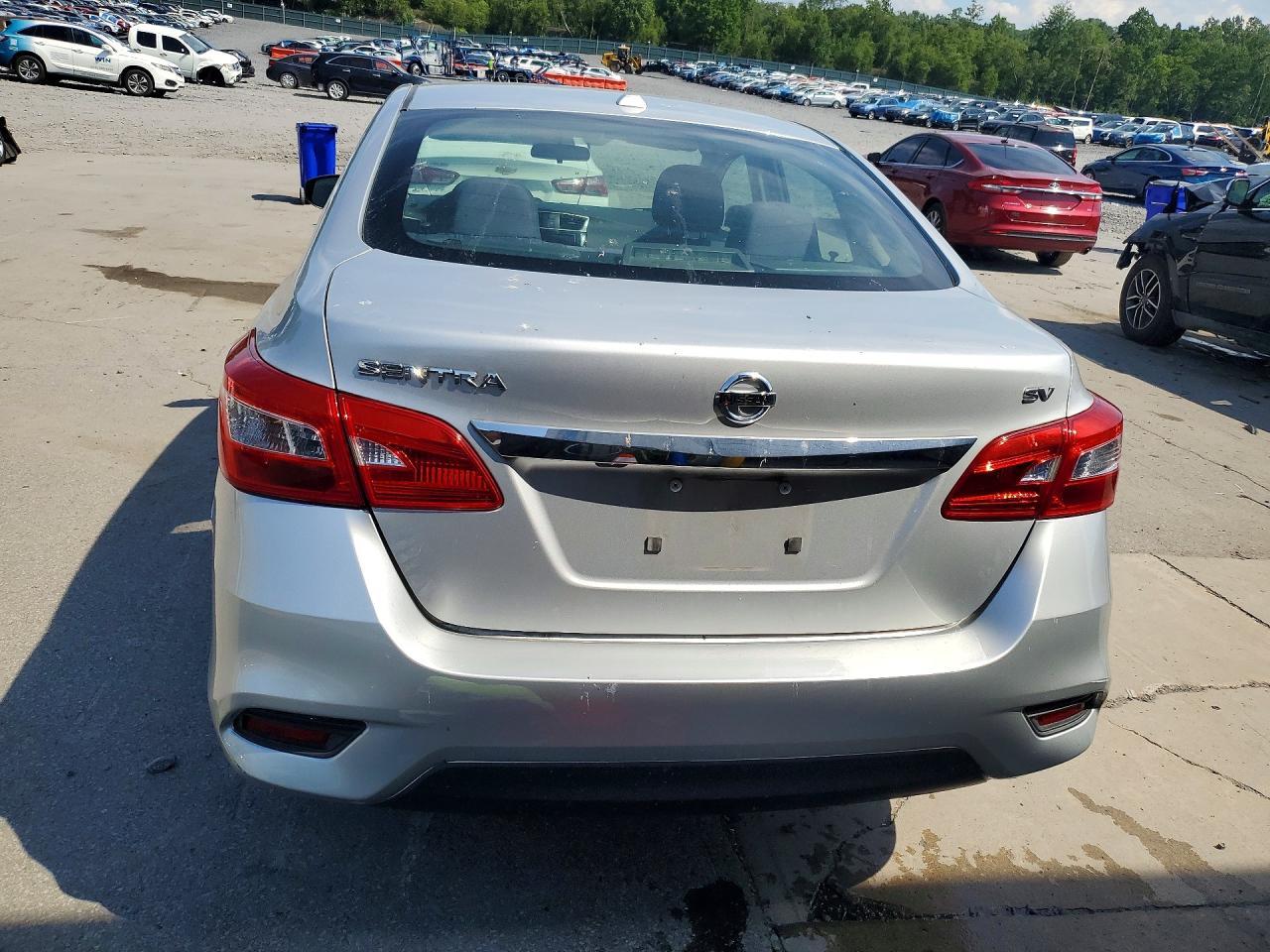 2019 Nissan Sentra Sv - Фото 6