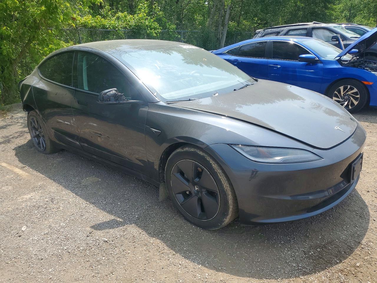 2024 Tesla Model 3 - Фото 4
