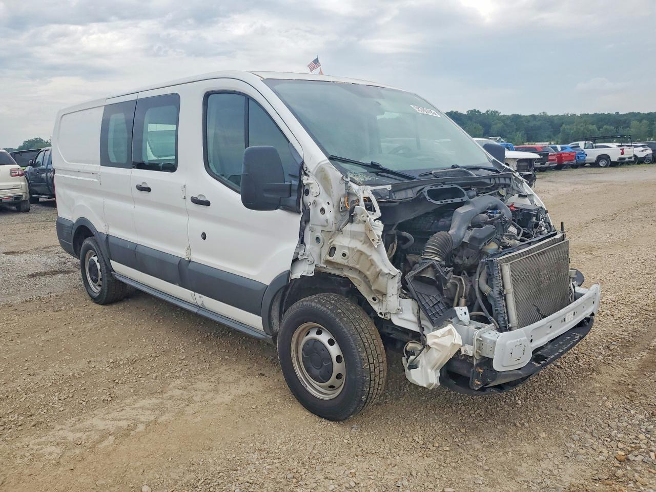 2015 Ford Transit 150 Delivery Van - Фото 4
