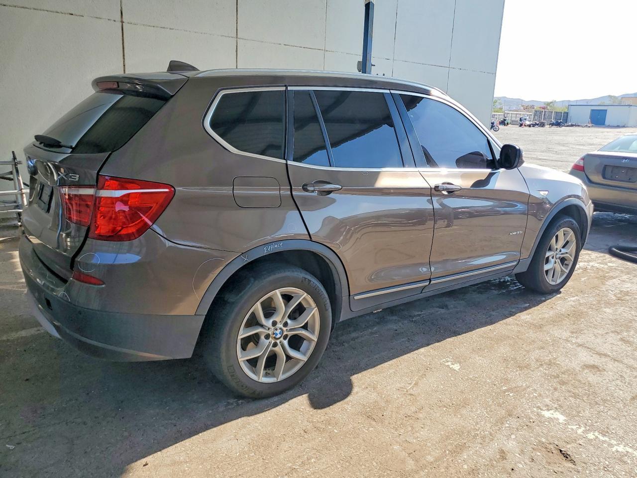 2011 BMW X3 xDrive35I - Image 3