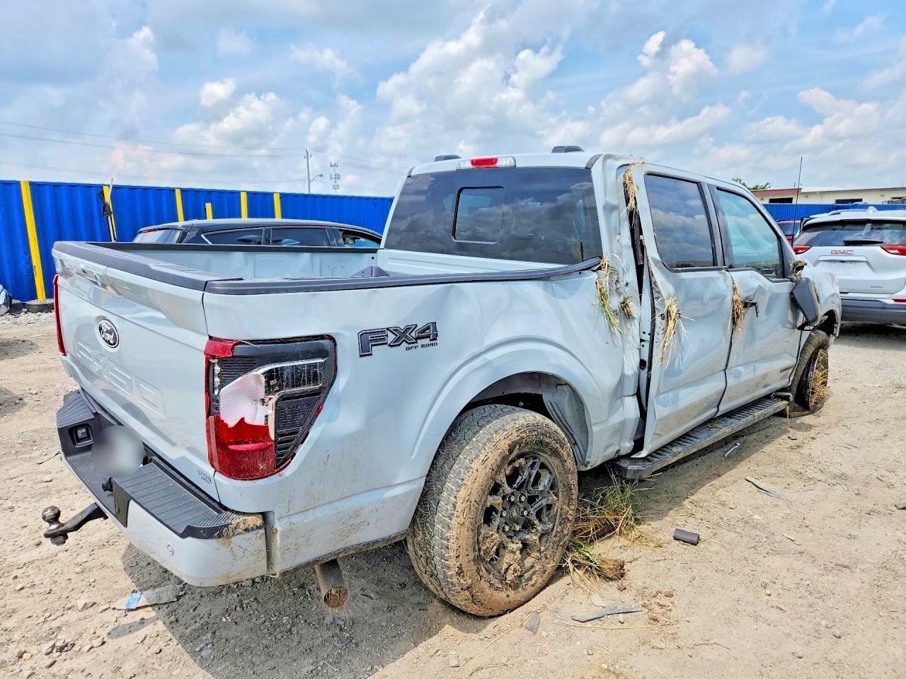 2024 Ford F150 Xlt - Фото 3