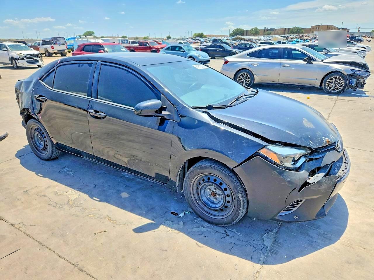 2015 Toyota Corolla Le - Image 4