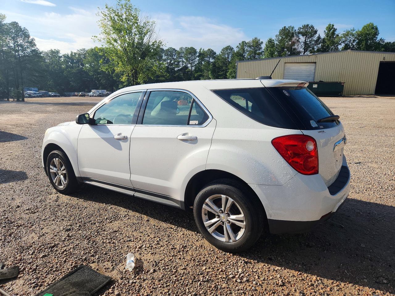2015 Chevrolet Equinox Ls - Фото 2