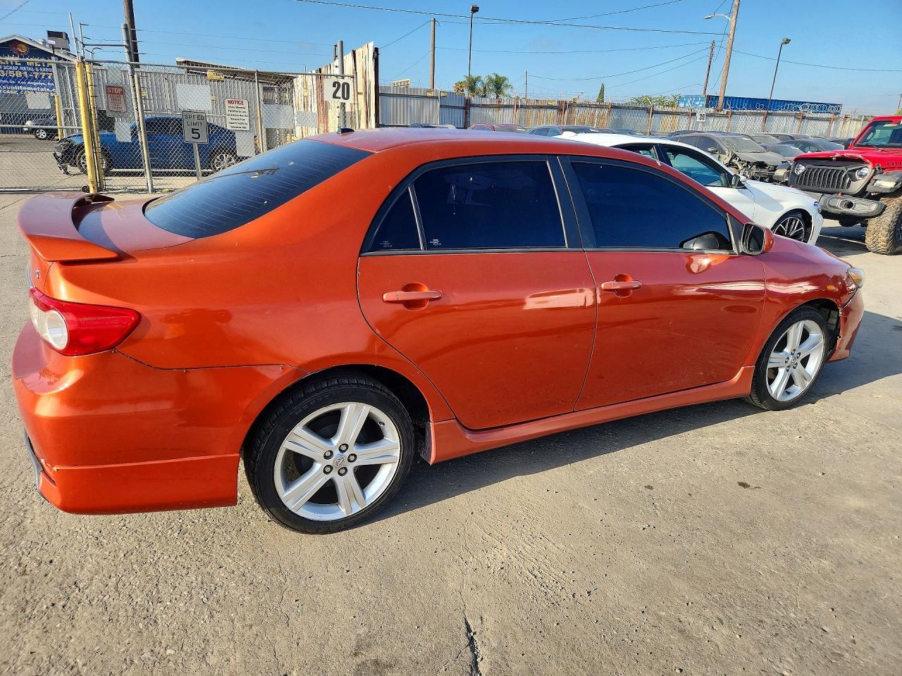 2013 Toyota Corolla S Special Edition - Фото 3