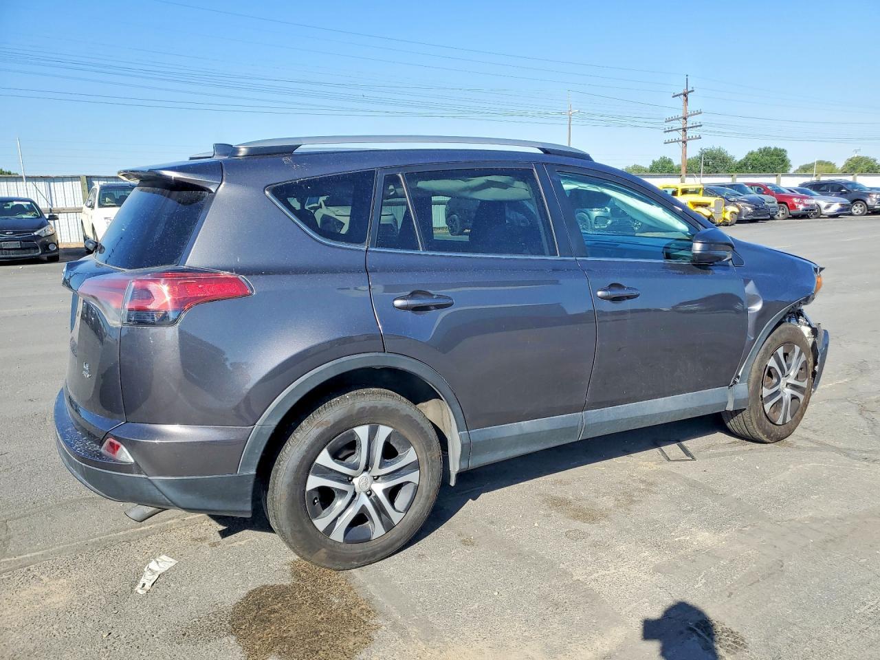 2017 Toyota Rav4 Le - Фото 3