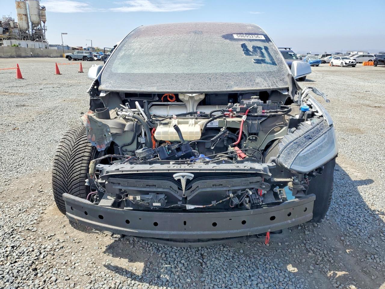 2016 Tesla Model X - Image 5