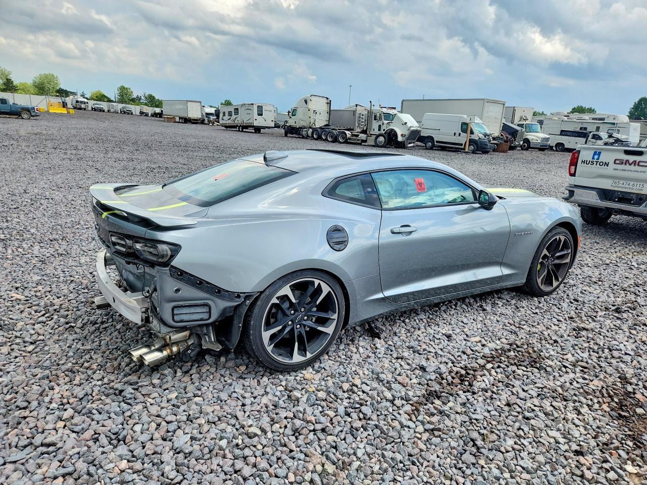 2023 Chevrolet Camaro Lt - Фото 3