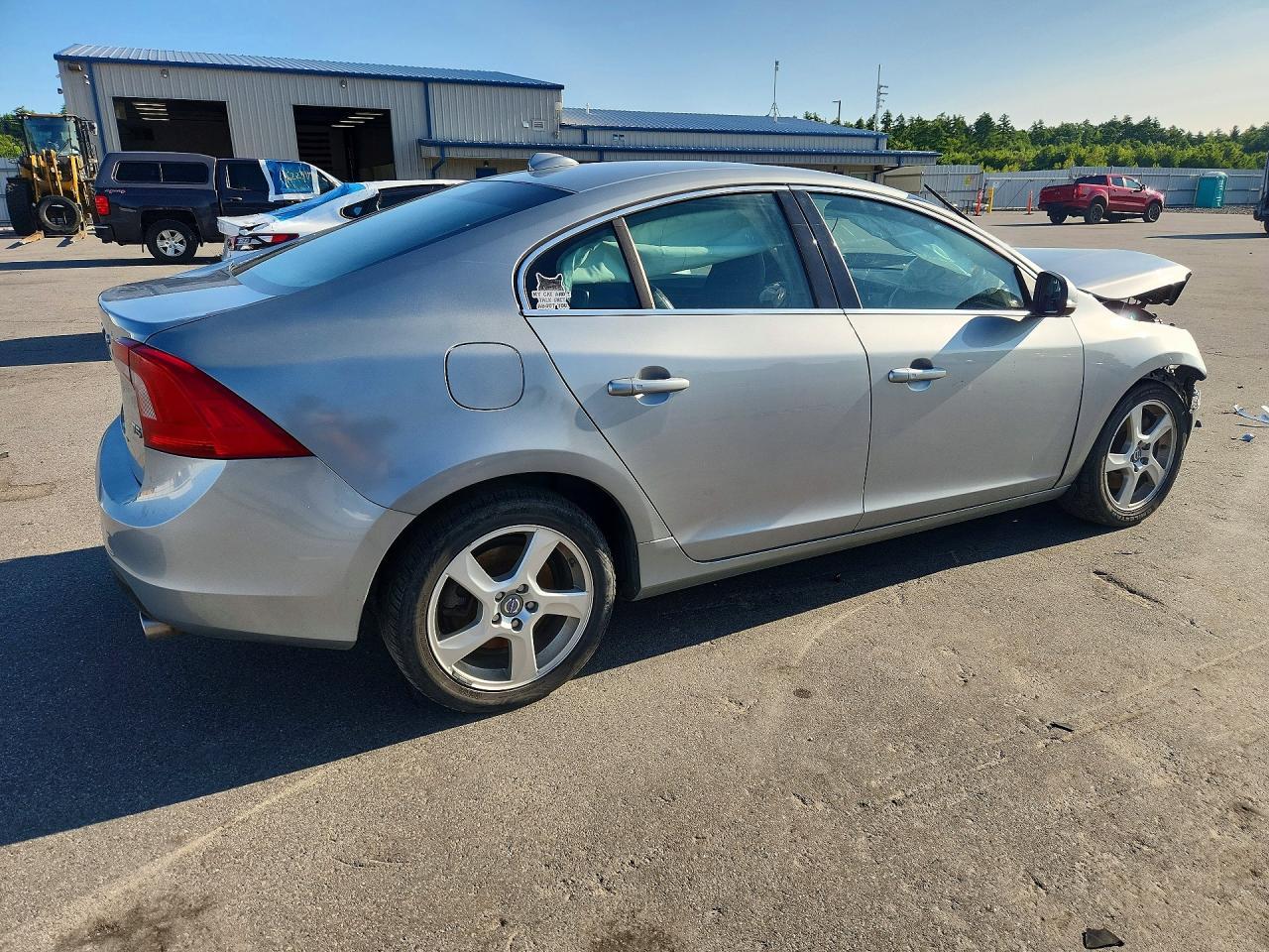 2013 Volvo S60 T5 - Image 3