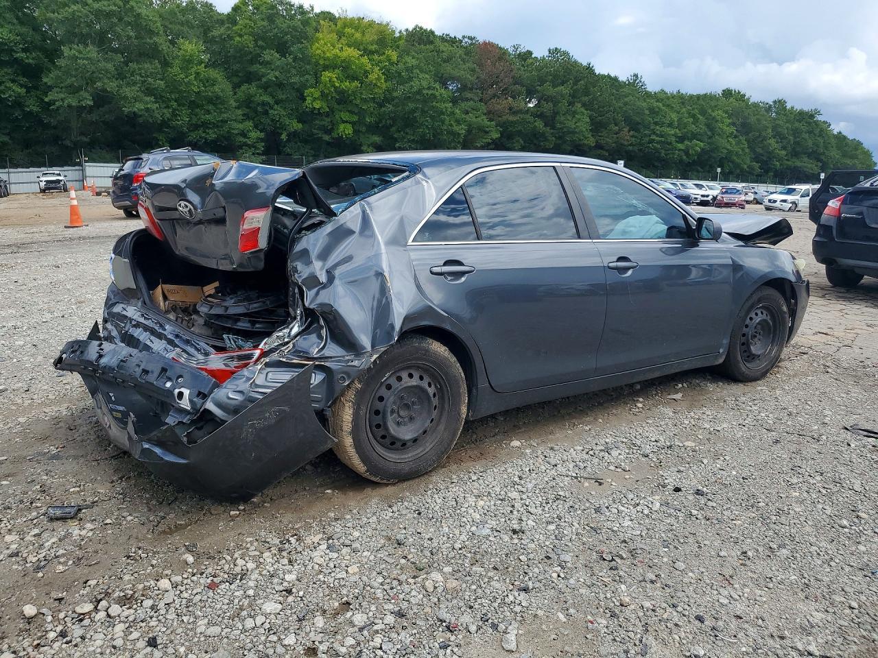 2007 Toyota Camry Le - Image 3