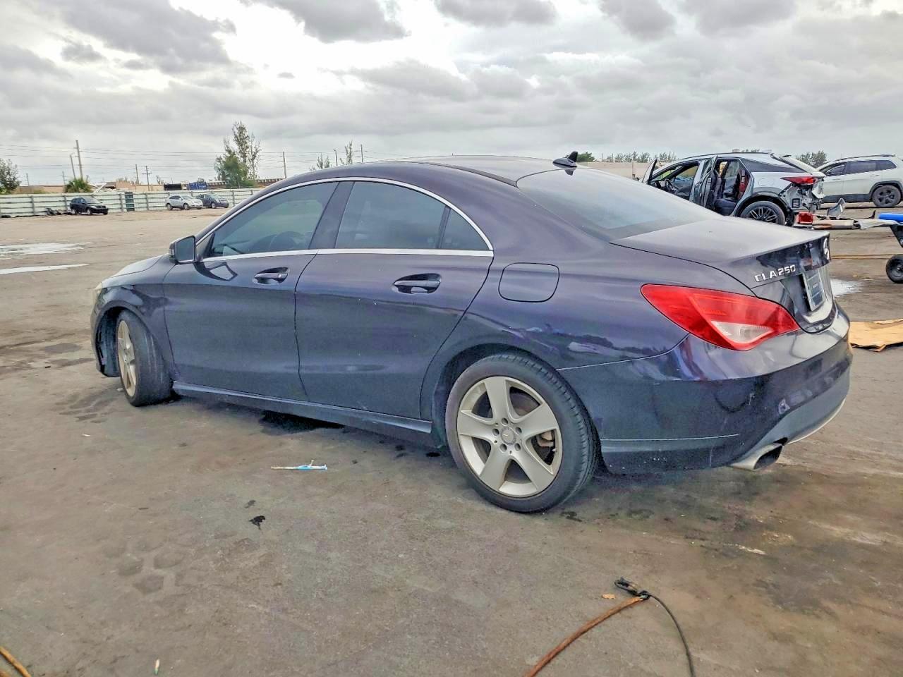 2015 Mercedes-Benz Cla 250 - Image 2