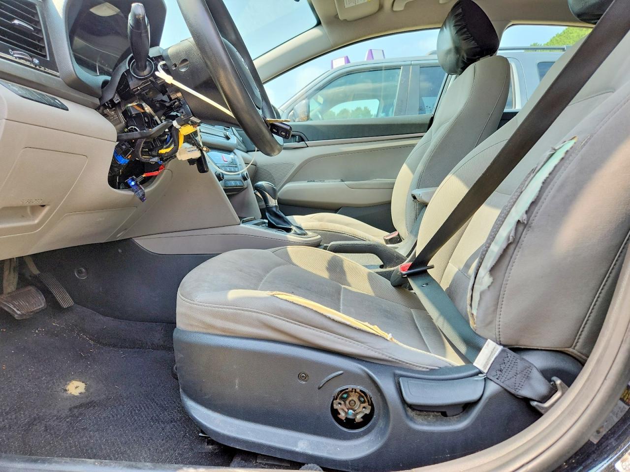 2018 Hyundai Elantra Se - Фото 7