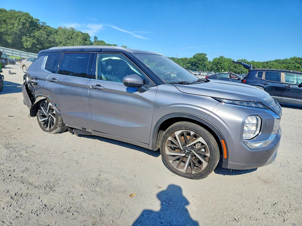 2023 Mitsubishi Outlander Sel - Фото 4