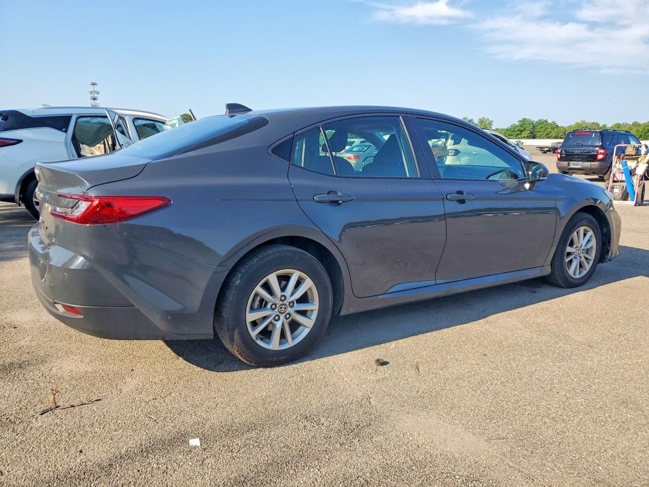 2025 Toyota Camry Le - Image 3