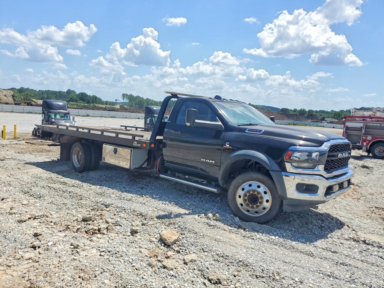 2019 Ram 5500 - Фото 4