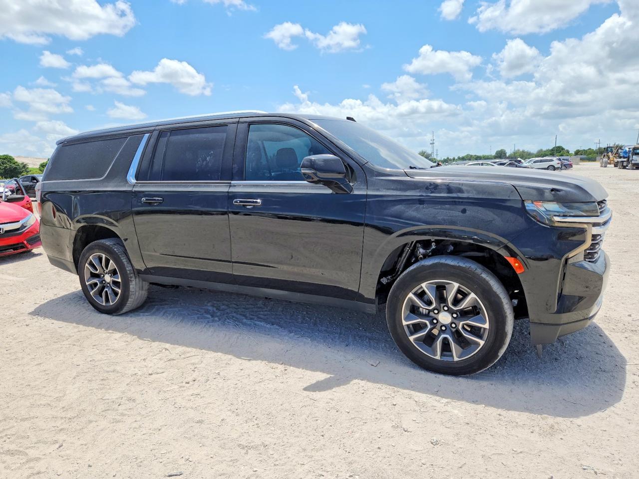 2021 Chevrolet Suburban C1500 Lt - Фото 4