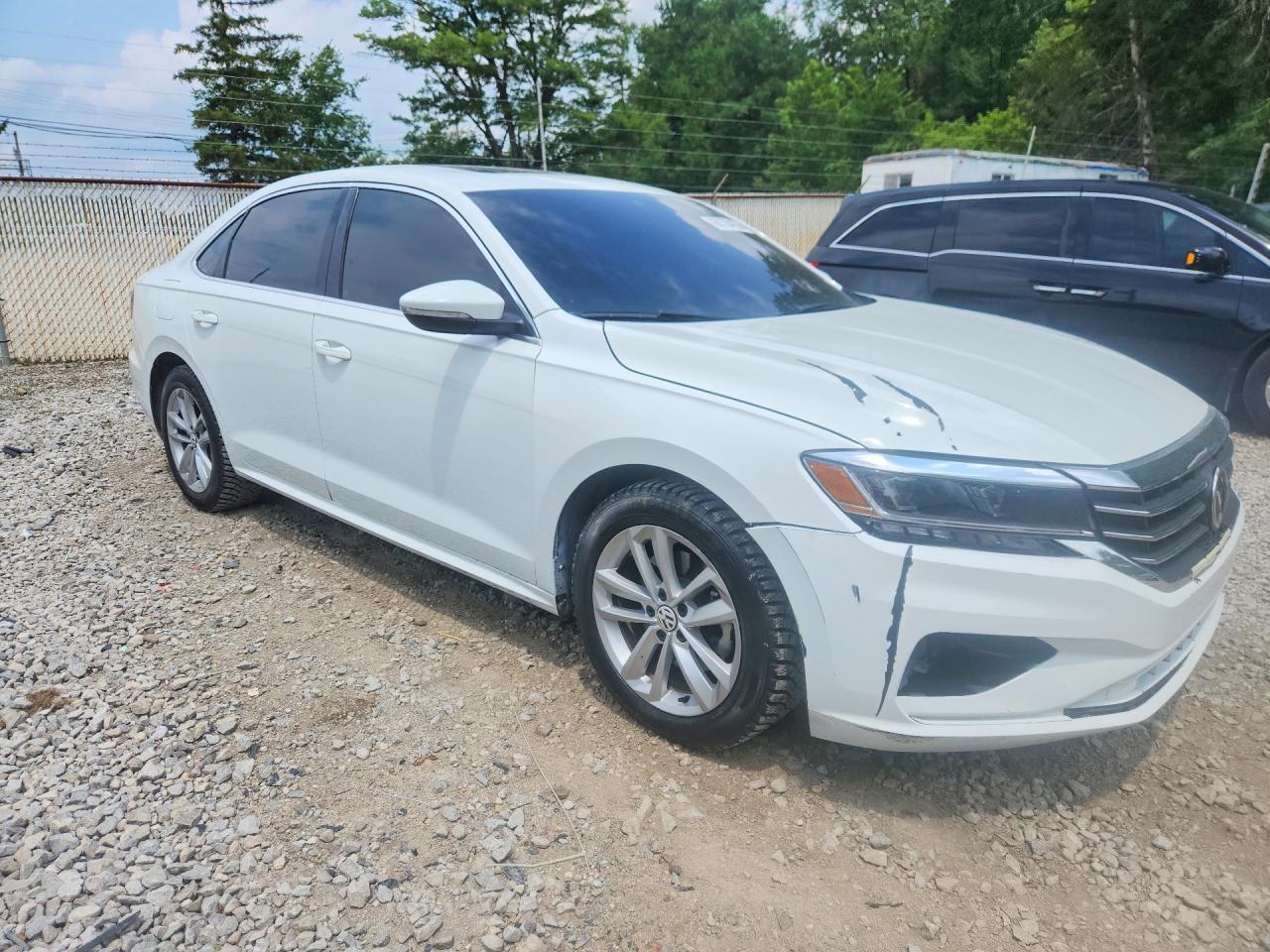 2020 Volkswagen Passat Se - Image 4