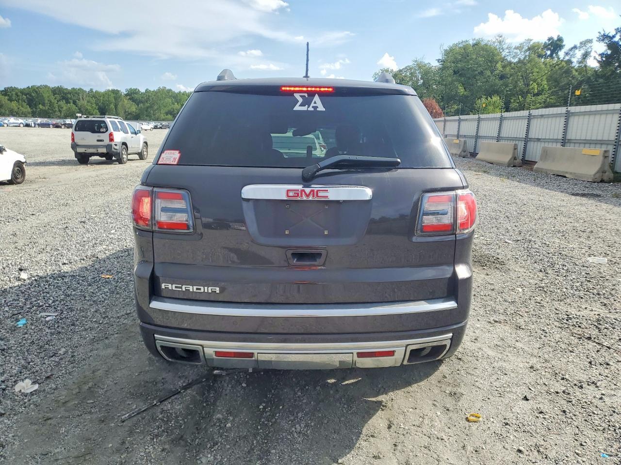 2015 GMC Acadia Denali - Image 6