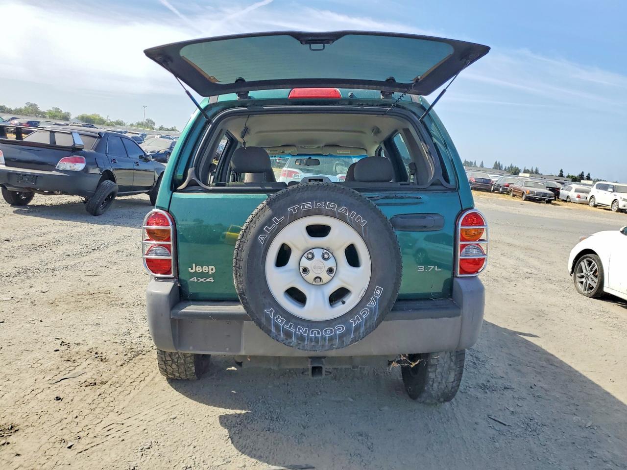 2003 Jeep Liberty Sport - Фото 6